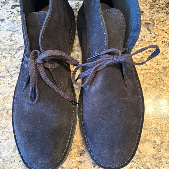 Clark’s shoes - Picture 1 of 7